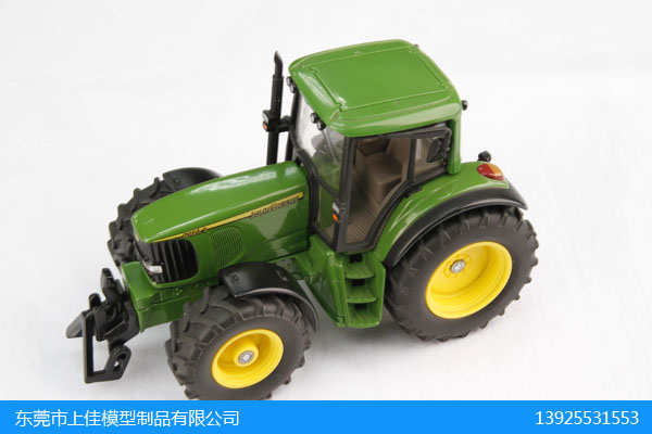 JOHN DEERE