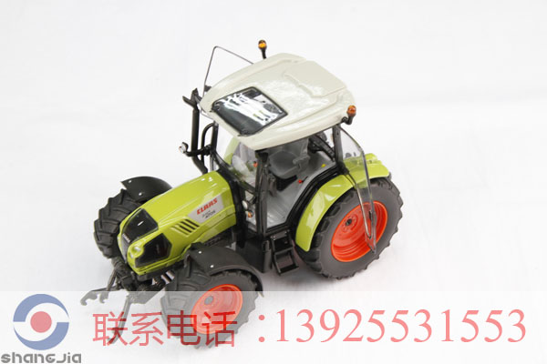 1：32 Claas atos340拖拉机