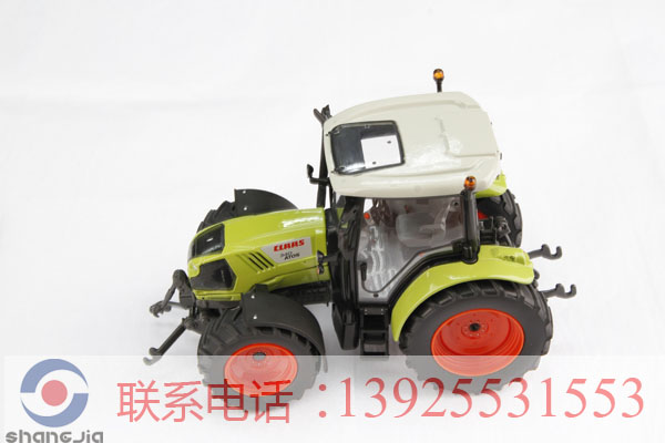 1：32 Claas atos340拖拉机